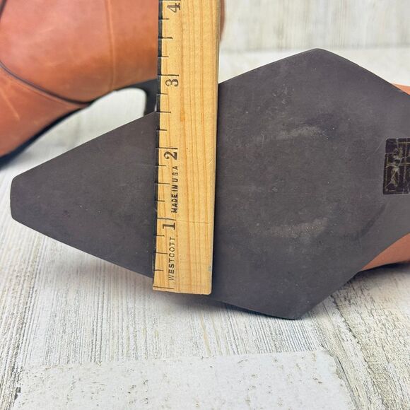 Jeffrey Campbell Zhenya Pointed Toe Western Boot Tan size 6. - Picture 11 of 12
